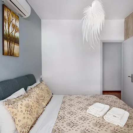 3 Bedroom In Nea Chora 400 Meters Walk To The Chania (Crete)