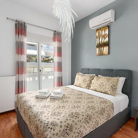 3 Bedroom In Nea Chora 400 Meters Walk To The