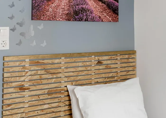 3 Bedroom In Nea Chora 400 Meters Walk To The La Canée