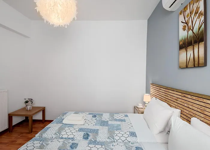 3 Bedroom In Nea Chora 400 Meters Walk To The