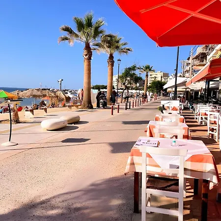 3 Bedroom In Nea Chora 400 Meters Walk To The La Canea