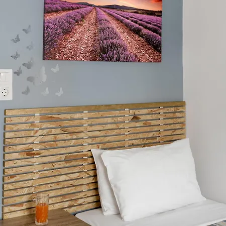 3 Bedroom In Nea Chora 400 Meters Walk To The La Canea