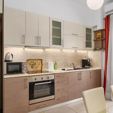 3 Bedroom In Nea Chora 400 Meters Walk To The * La Canea