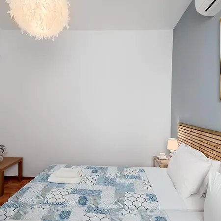 3 Bedroom In Nea Chora 400 Meters Walk To The