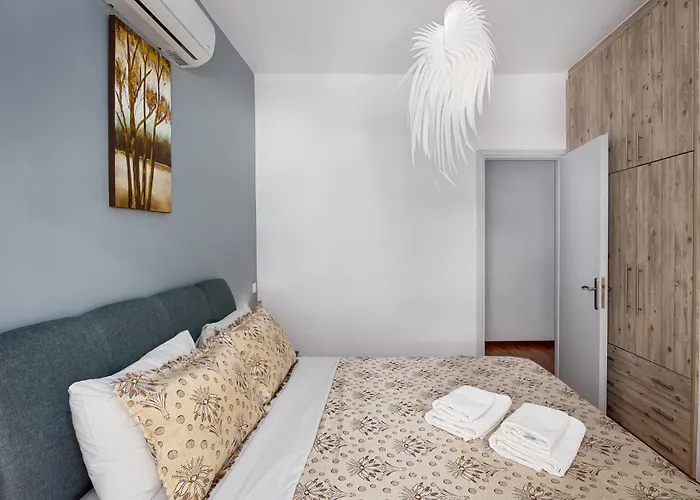 3 Bedroom In Nea Chora 400 Meters Walk To The Chania (Crete)