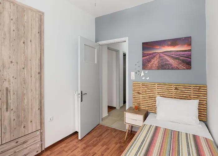 3 Bedroom In Nea Chora 400 Meters Walk To The Chania (Crete)