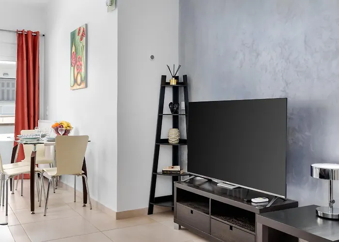 Apartament 3 Bedroom In Nea Chora 400 Meters Walk To The *