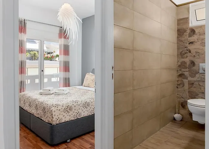 Apartament 3 Bedroom In Nea Chora 400 Meters Walk To The *