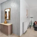3 Bedroom In Nea Chora 400 Meters Walk To The Apartament