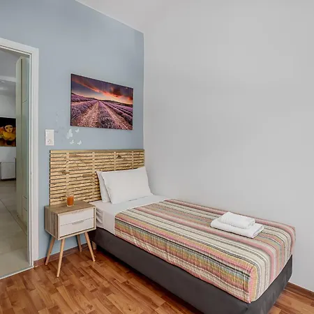 Apartament 3 Bedroom In Nea Chora 400 Meters Walk To The